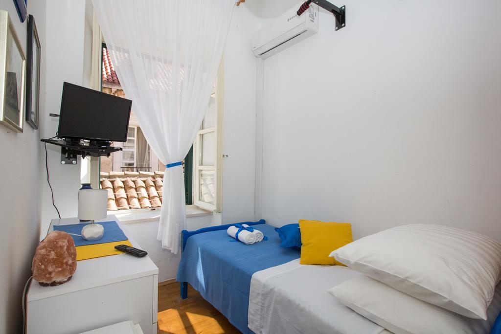 Old Town Heart Apartment Dubrovnik Ngoại thất bức ảnh